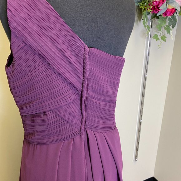 Stunning Plus Size - 14, Mori Lee Formal Gown - Picture 6 of 7